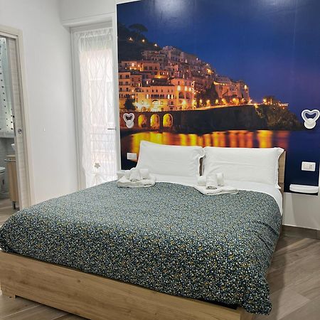 B&B Mare E Poesia Салерно Экстерьер фото
